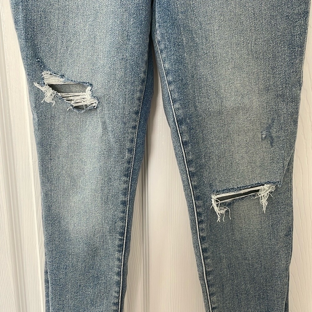 Skinny Jeans - Picture 2 of 8